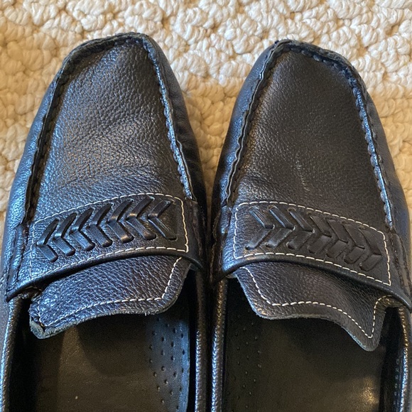 Shoes Cole Haan loafers - black leather rubber soles - Picture 5 of 6